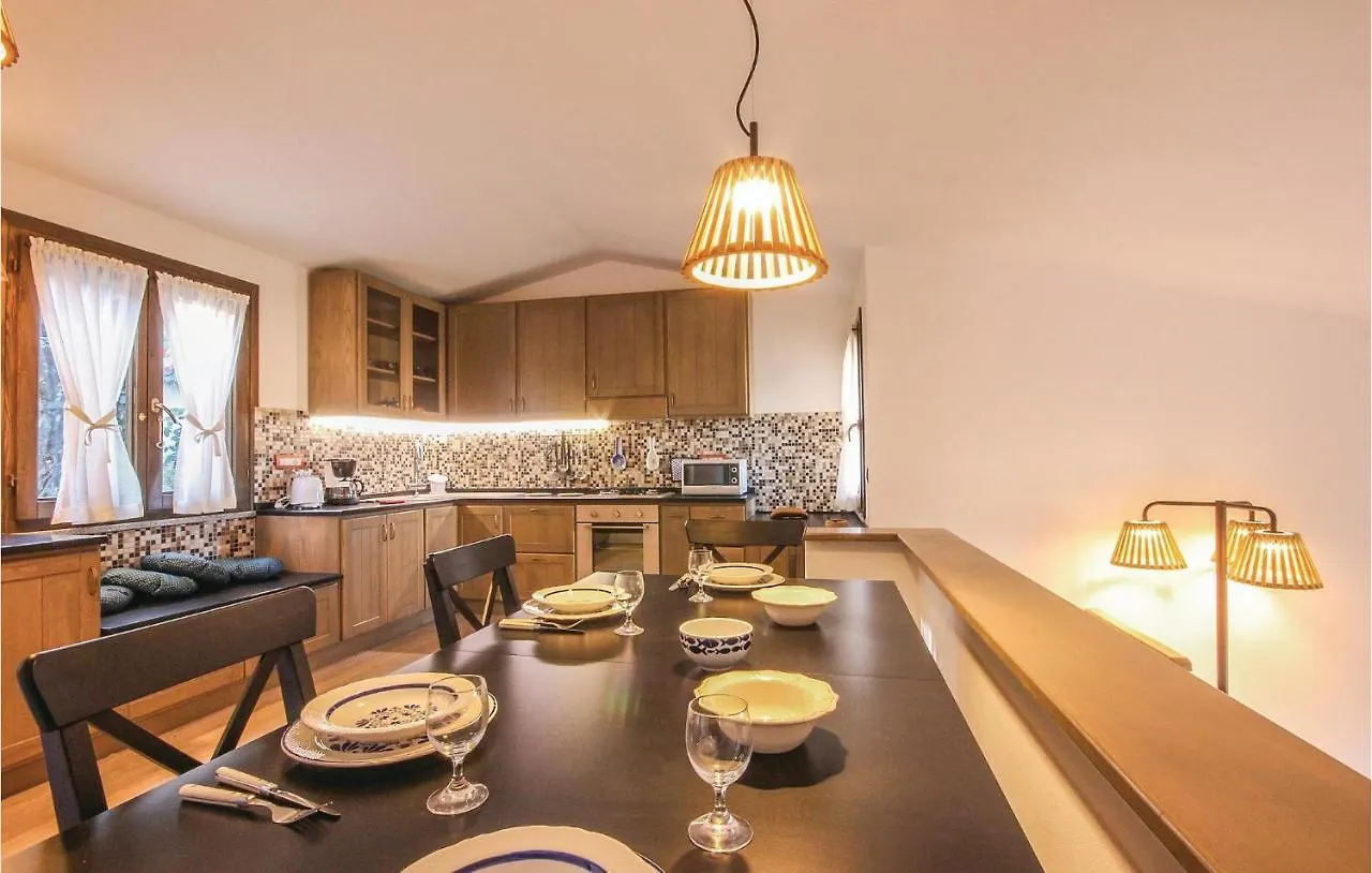 Apartament Casa Pomi Torre dei Corsari